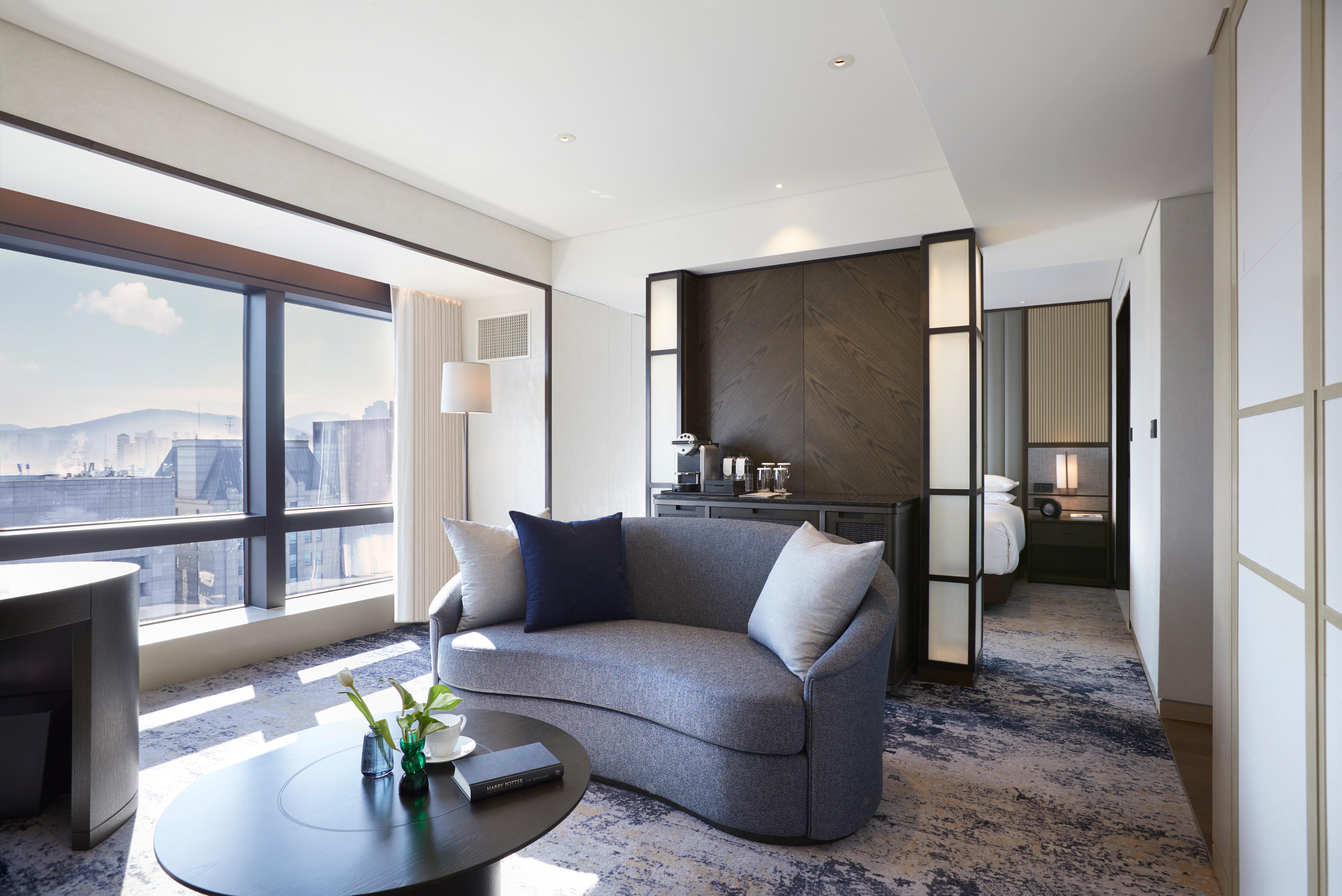 Grand Intercontinental Parnas By Ihg Hotel 5*