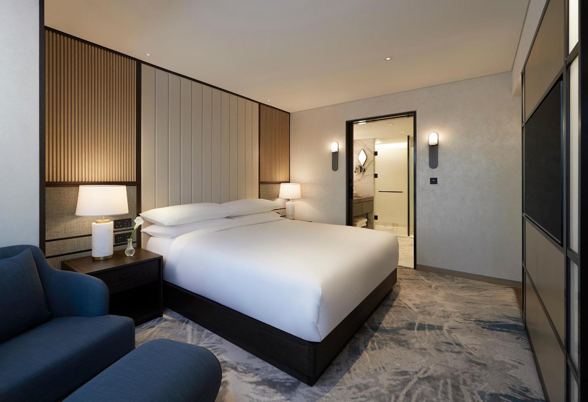 Grand Intercontinental Parnas By Ihg Hotel